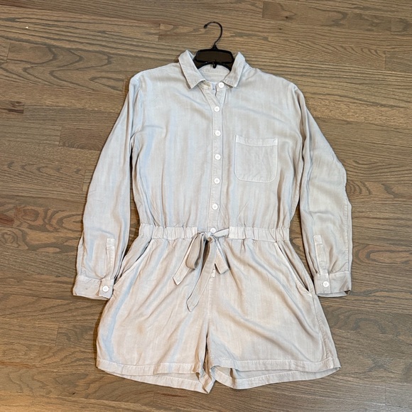 Rails Button-Up Romper - Picture 2 of 4